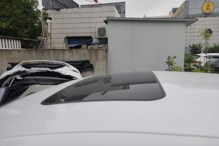 Used Buick Regal 2019 20T Elite Version China VI Standard Roof