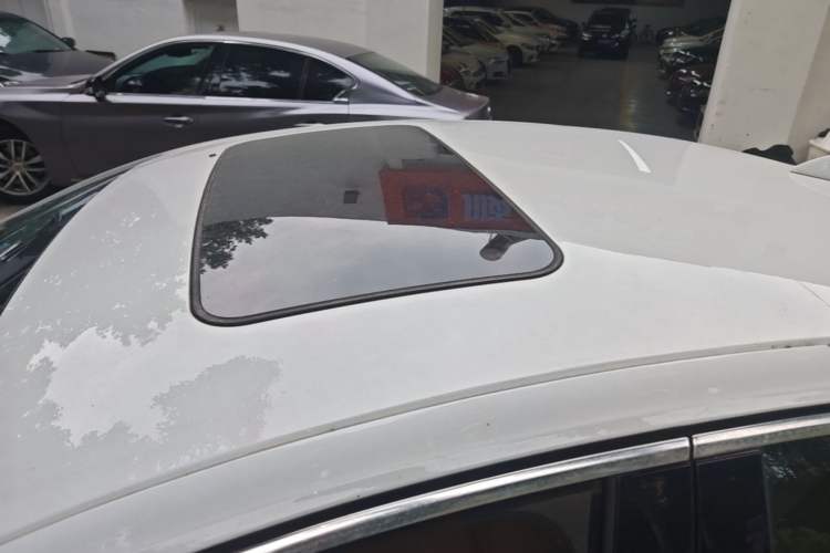 Used Buick Regal 2019 20T Elite Version China VI Standard Roof
