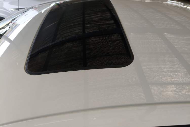 Used Buick Regal 2019 20T Elite Version China VI Standard Roof