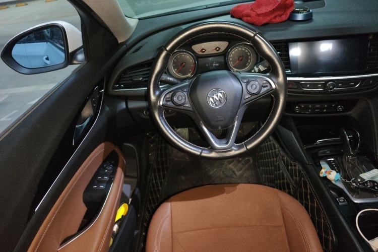 Used Buick Regal 2019 20T Elite Version China VI Standard Steering Wheel