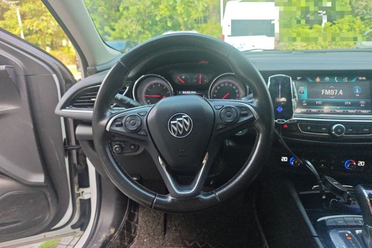 Used Buick Regal 2019 20T Luxury Model China V Standard Steering Wheel