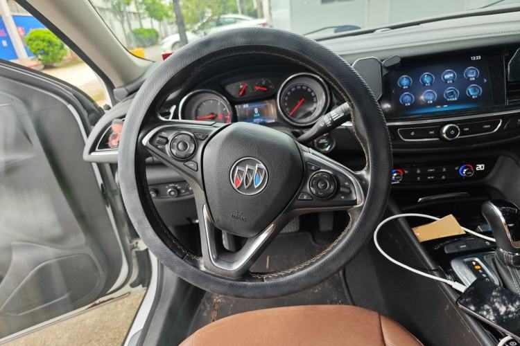 Used Buick Regal 2019 20T Elite Version China VI Standard Steering Wheel