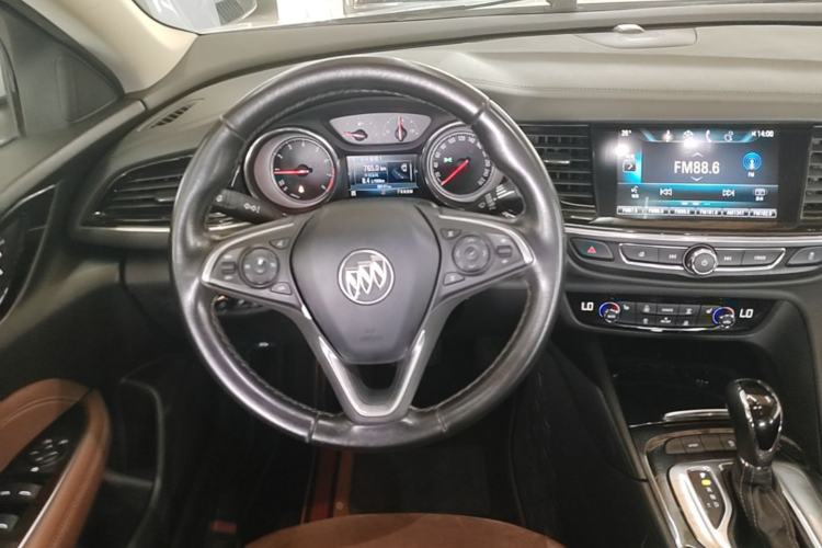 Used Buick Regal 2019 20T Elite Version China VI Standard Steering Wheel