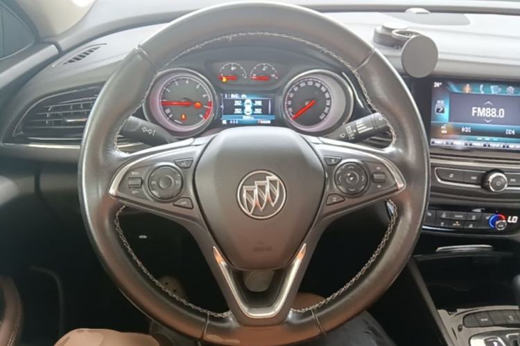 Used Buick Regal 2019 20T Elite Version China VI Standard Steering Wheel