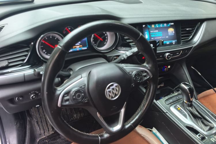Used Buick Regal 2019 20T Elite Version China VI Standard Steering Wheel