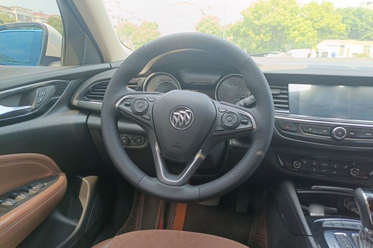Used Buick Regal 2019 20T Elite Version China VI Standard Steering Wheel