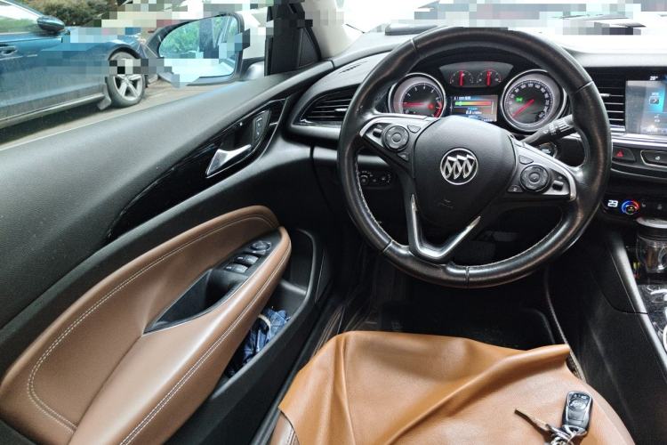 Used Buick Regal 2019 20T Elite Version China VI Standard Steering Wheel