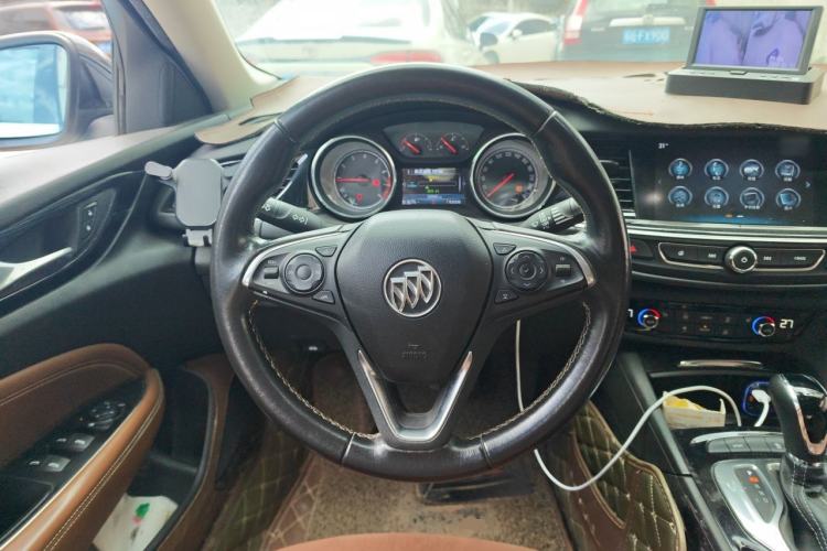 Used Buick Regal 2019 20T Elite Version China VI Standard Steering Wheel