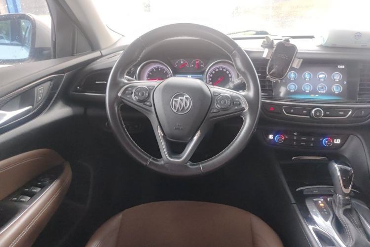 Used Buick Regal 2019 20T Elite Version China V Standard Steering Wheel