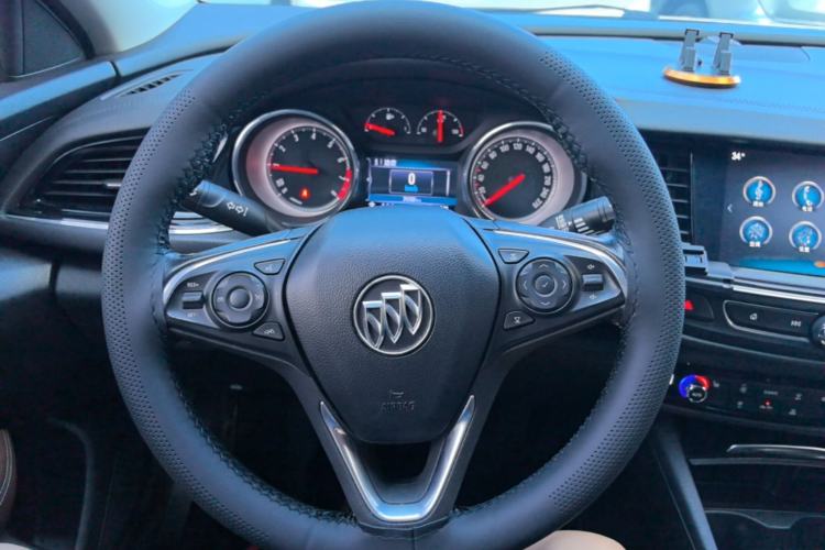 Used Buick Regal 2019 20T Luxury Model China VI Standard Steering Wheel