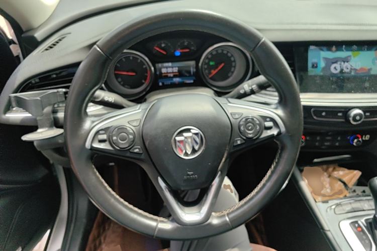 Used Buick Regal 2019 20T Elite Version China VI Standard Steering Wheel