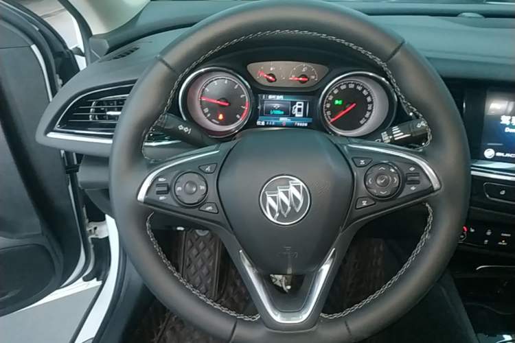 Used Buick Regal 2019 20T Elite Version China VI Standard Steering Wheel