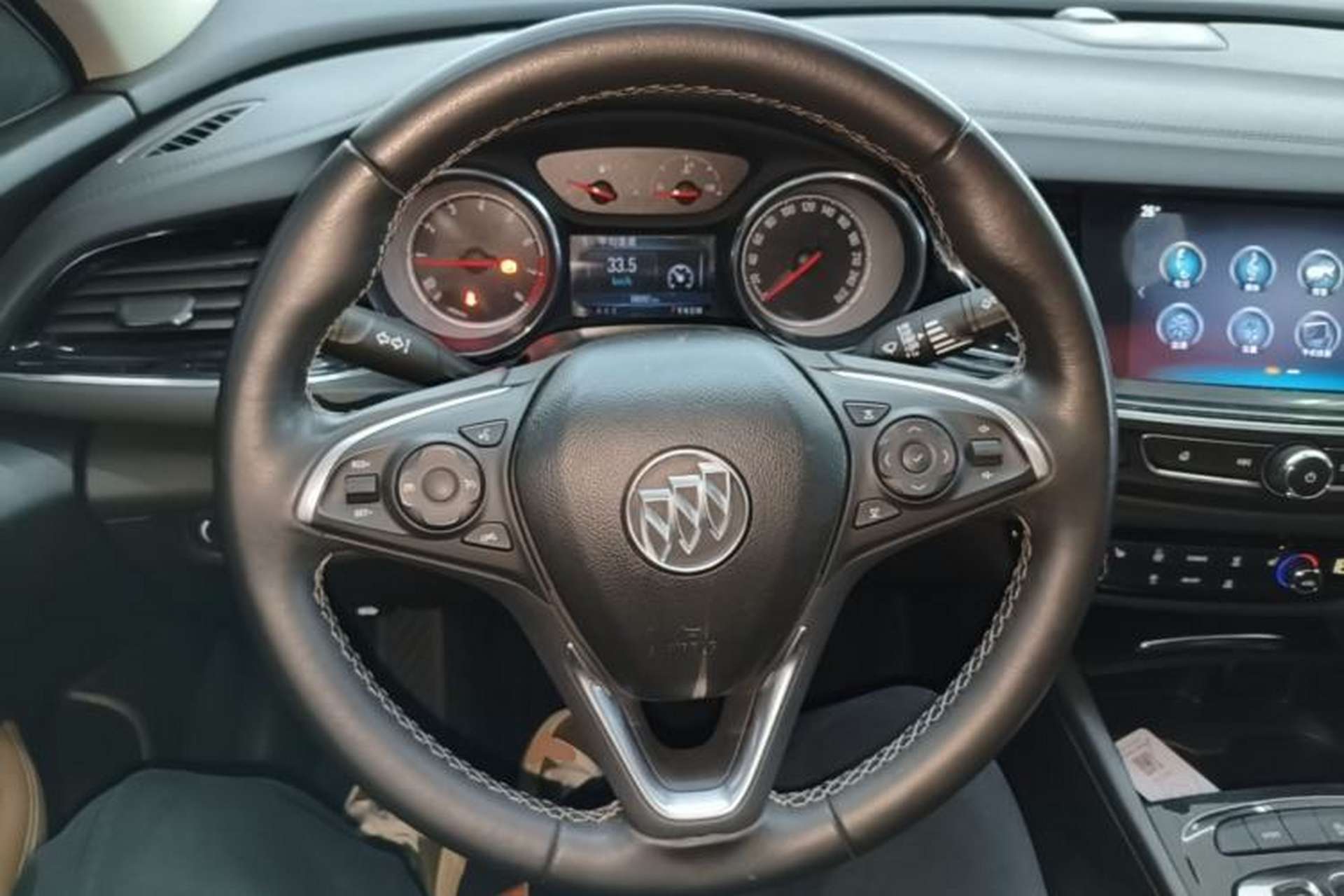 Used Buick Regal 2019 20T Elite Version China VI Standard Steering Wheel