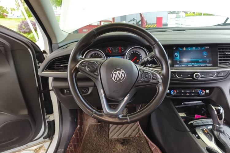 Used Buick Regal 2019 20T Elite Version China VI Standard Steering Wheel
