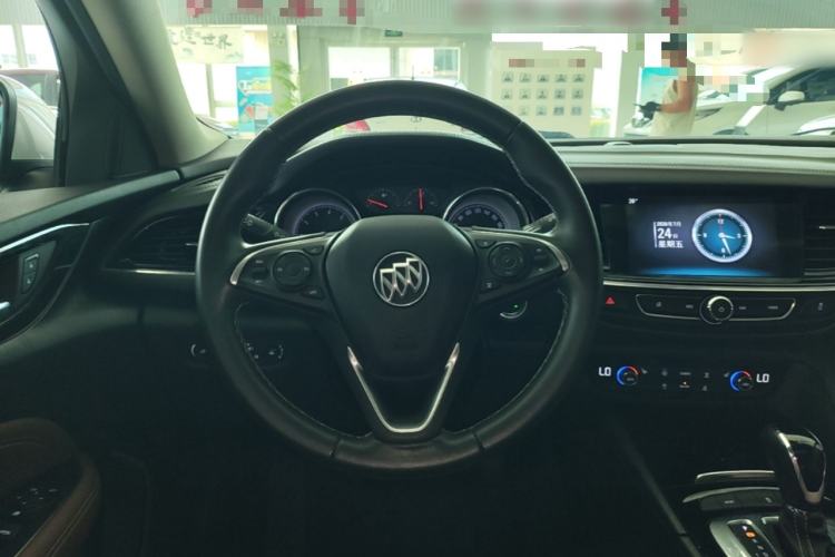 Used Buick Regal 2019 20T Elite Version China VI Standard Steering Wheel