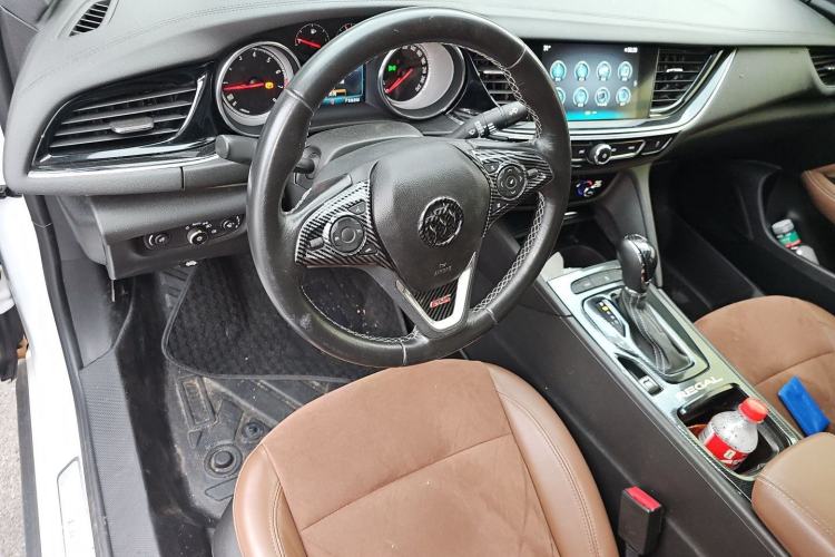 Used Buick Regal 2019 20T Elite Version China VI Standard Steering Wheel