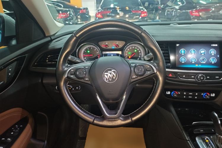 Used Buick Regal 2019 20T Elite Version China VI Standard Steering Wheel