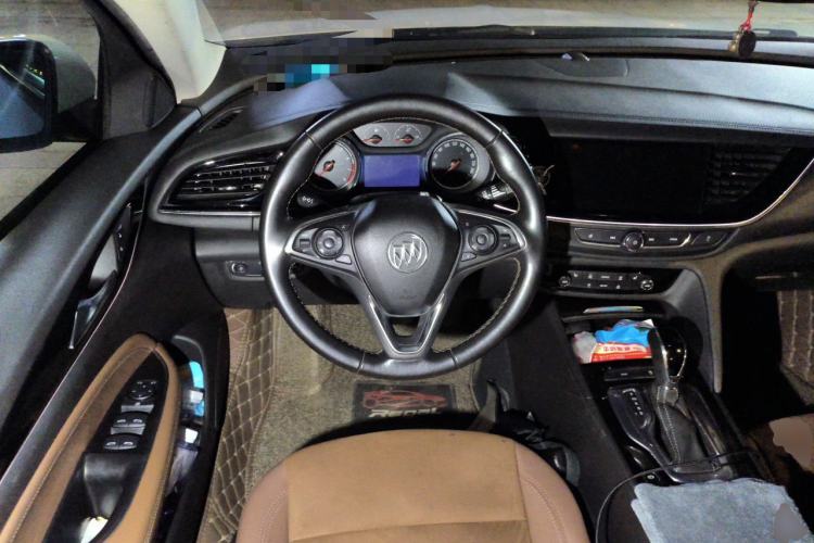 Used Buick Regal 2019 20T Elite Version China V Standard Steering Wheel