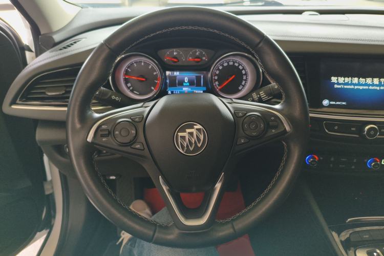 Used Buick Regal 2019 20T Elite Version China VI Standard Steering Wheel