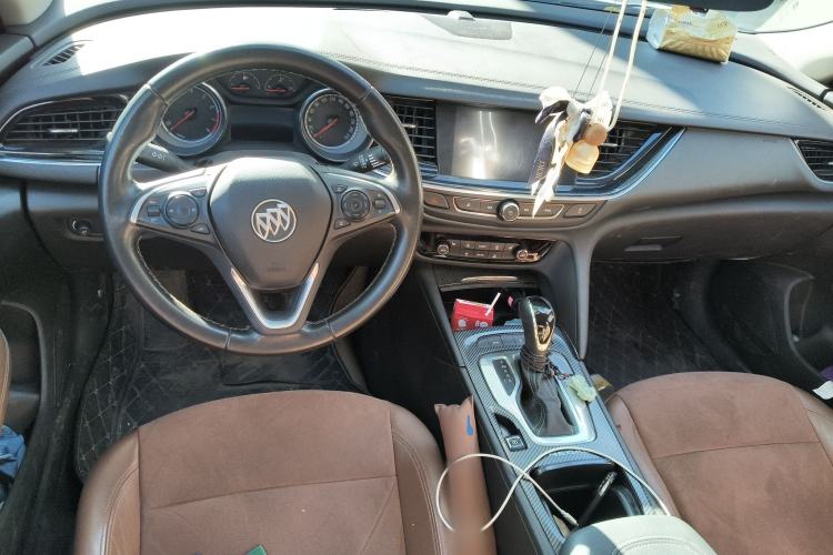 Used Buick Regal 2019 20T Elite Version China VI Standard Steering Wheel