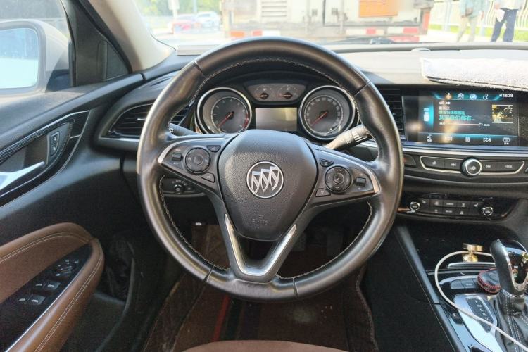 Used Buick Regal 2019 20T Elite Version China VI Standard Steering Wheel