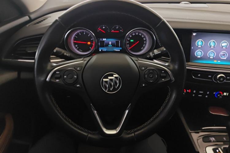 Used Buick Regal 2019 20T Elite Version China VI Standard Steering Wheel