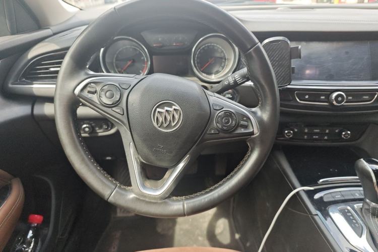 Used Buick Regal 2019 20T Elite Version China VI Standard Steering Wheel