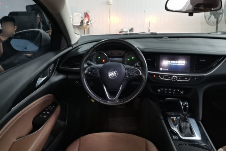 Used Buick Regal 2019 20T Elite Version China VI Standard Steering Wheel