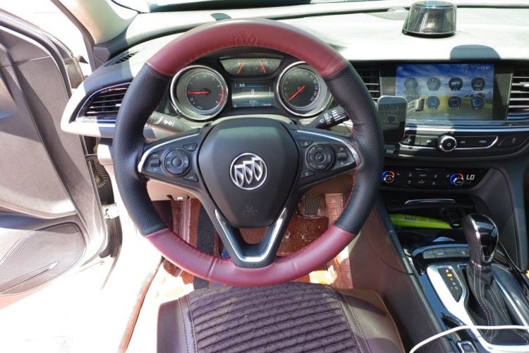 Used Buick Regal 2019 20T Elite Version China VI Standard Steering Wheel