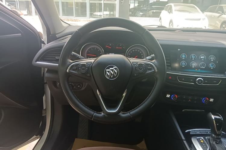 Used Buick Regal 2019 20T Elite Version China VI Standard Steering Wheel