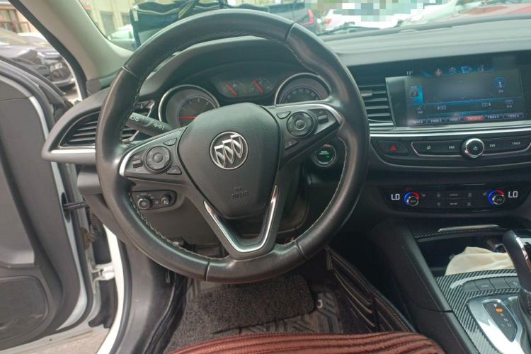Used Buick Regal 2019 20T Elite Version China VI Standard Steering Wheel