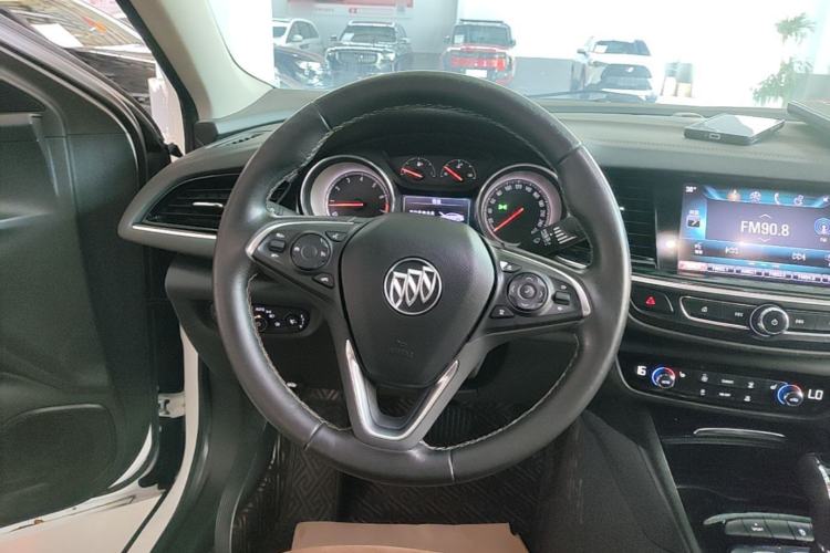 Used Buick Regal 2019 20T Elite Version China VI Standard Steering Wheel