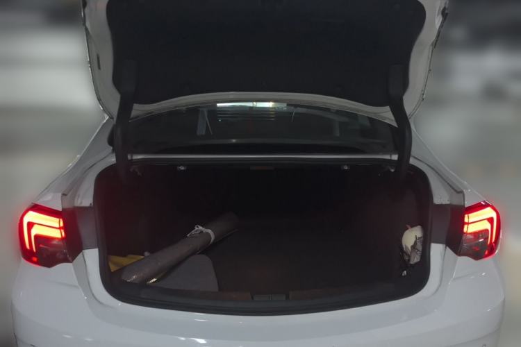 Used Buick Regal 2019 20T Elite Version China VI Standard Trunk