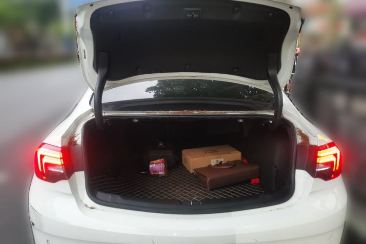 Used Buick Regal 2019 20T Elite Version China VI Standard Trunk