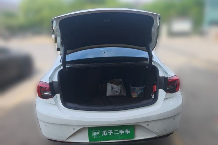 Used Buick Regal 2019 20T Elite Version China VI Standard Trunk