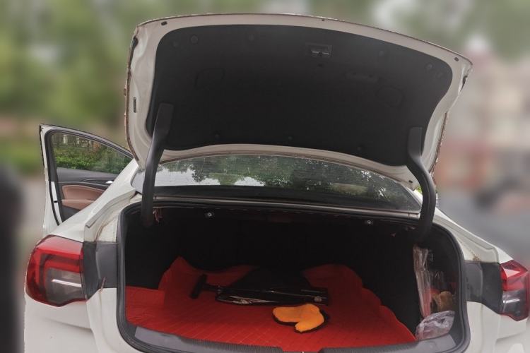 Used Buick Regal 2019 20T Elite Version China VI Standard Trunk