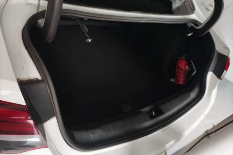 Used Buick Regal 2019 20T Elite Version China VI Standard Trunk