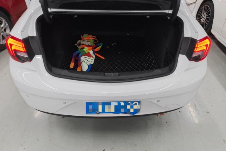 Used Buick Regal 2019 20T Elite Version China VI Standard Trunk