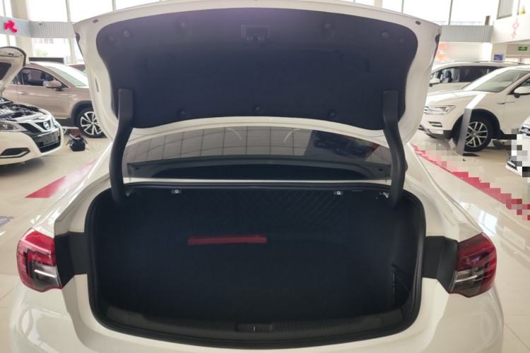 Used Buick Regal 2019 20T Elite Version China VI Standard Trunk