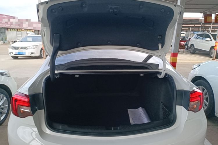 Used Buick Regal 2019 20T Elite Version China VI Standard Trunk