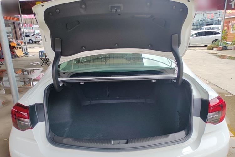 Used Buick Regal 2019 20T Elite Version China VI Standard Trunk
