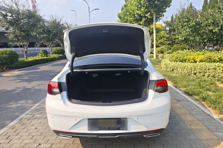 Used Buick Regal 2019 20T Luxury Model China VI Standard Trunk
