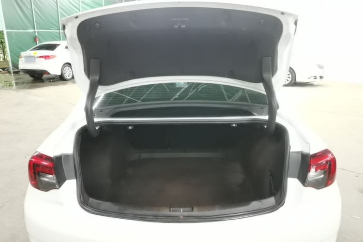 Used Buick Regal 2019 20T Elite Version China VI Standard Trunk