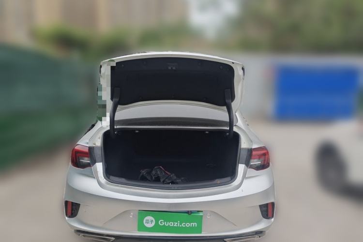 Used Buick Regal 2019 20T Elite Version China VI Standard Trunk