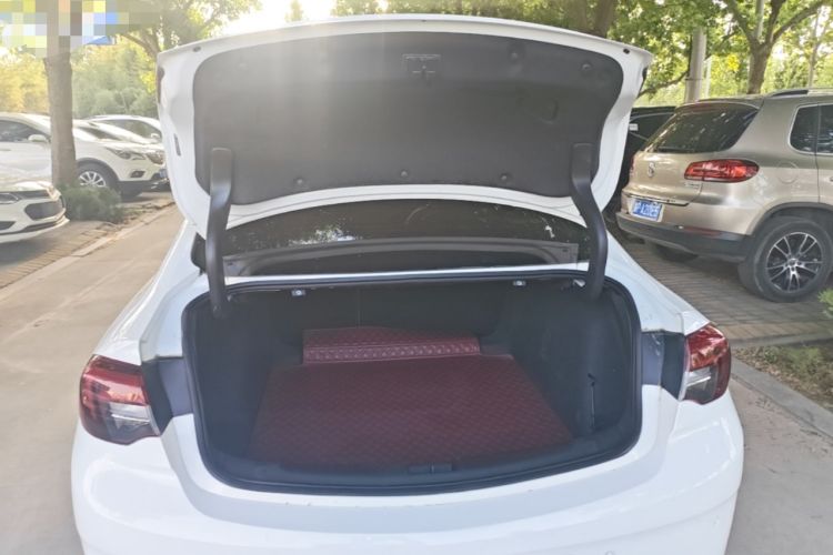 Used Buick Regal 2019 20T Luxury Model China VI Standard Trunk