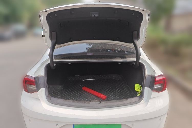 Used Buick Regal 2019 20T Elite Version China VI Standard Trunk