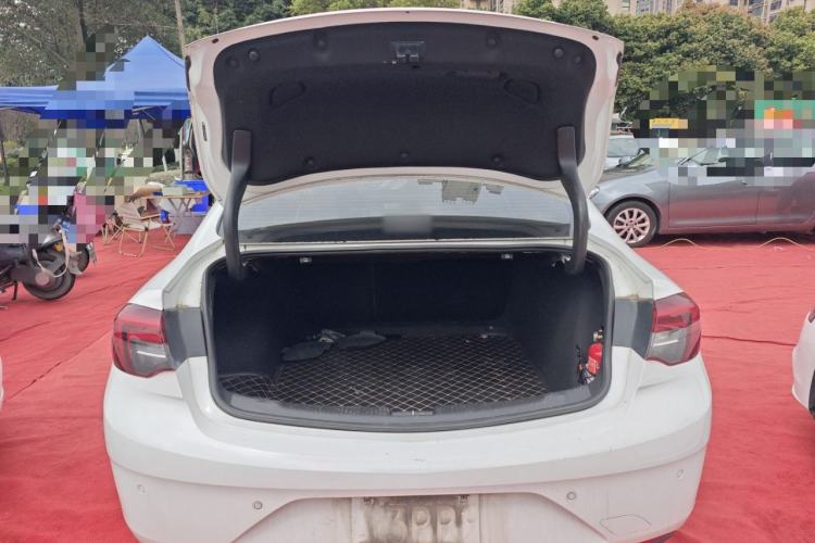 Used Buick Regal 2019 20T Elite Version China V Standard Trunk