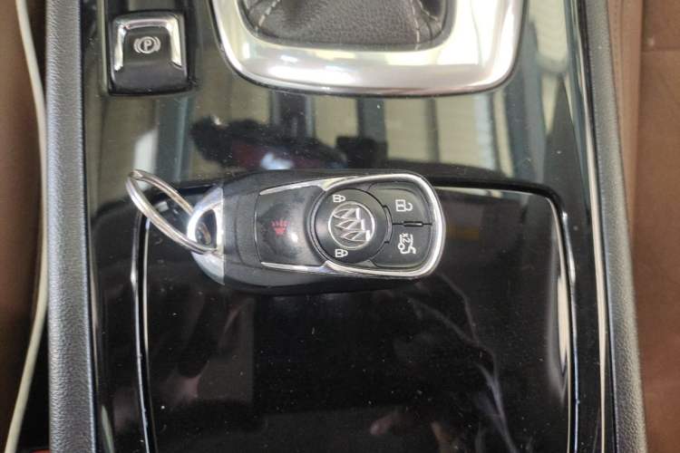 Used Buick Regal 2019 20T Elite Version China V Standard Vehicle Key