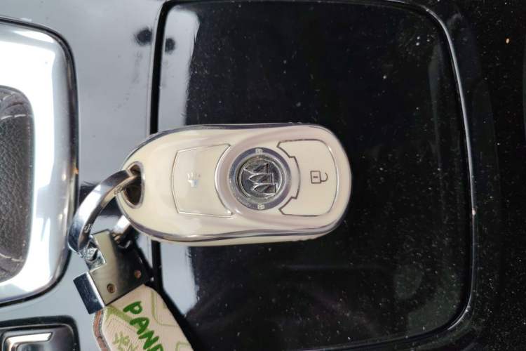 Used Buick Regal 2019 20T Elite Version China VI Standard Vehicle Key