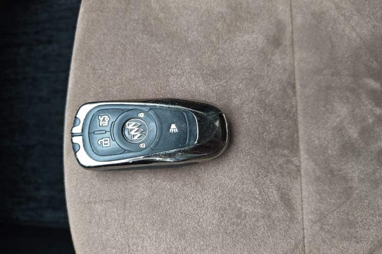 Used Buick Regal 2019 20T Elite Version China VI Standard Vehicle Key
